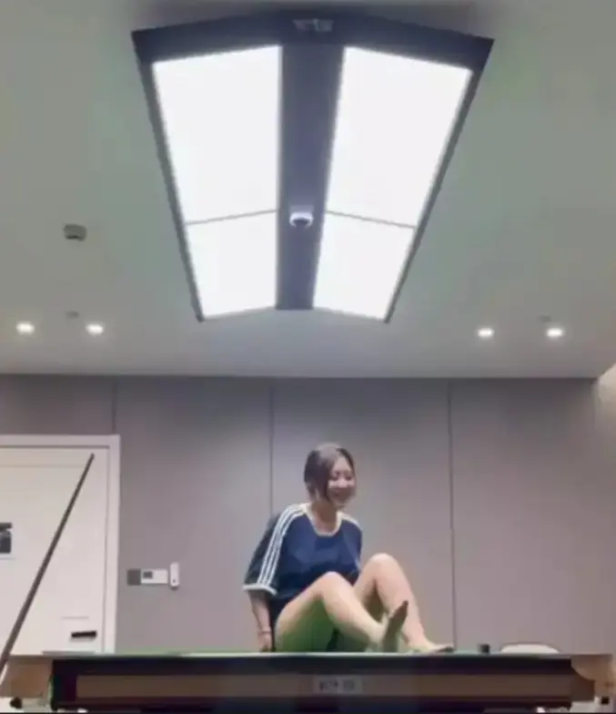 江苏东台名爵台球厅助教风波视频流出，高清无删减在线观看，多网盘资源下载