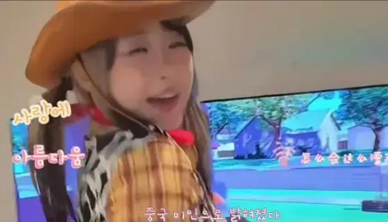 免费观看《pupu噗噗三部曲全系列》-感受西部牛仔影像魅力，体验温柔日常治愈瞬间-噗噗恋爱vlog全集来袭