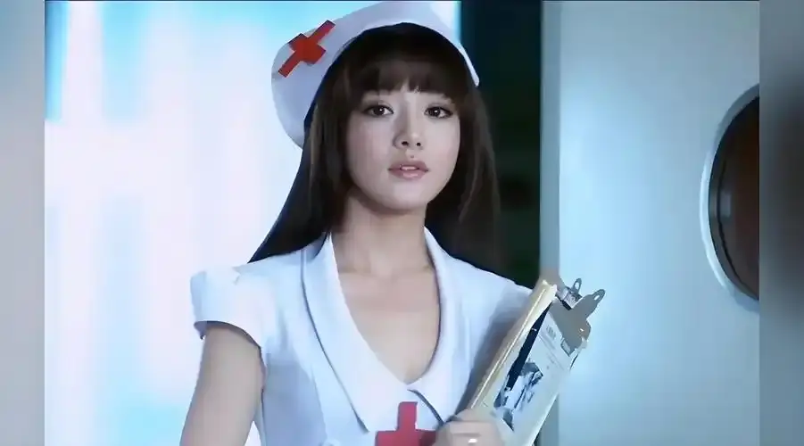 法国满天星《急救护士》HD高清无删减免费在线观看-《急救护士》法国经典医疗大片全季资源1080P纯净极速播放-感受急救现场的紧张刺激