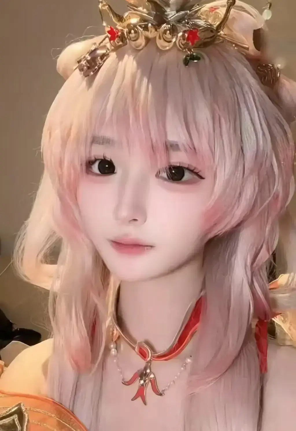 免费观看《季雨西施cosplay》全季内容，4K超高清画质呈现古风美学，江南水榭实景拍摄加长版，无广告在线畅享季雨西施cosplay