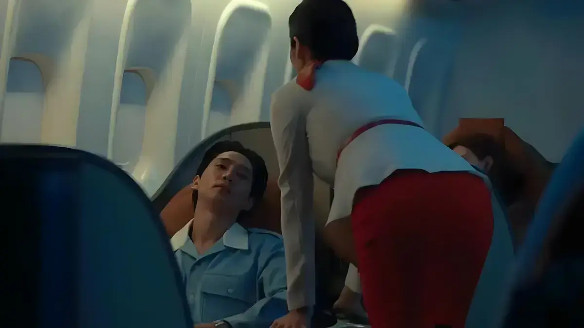 《韩国空姐》HD高清无删减版免费在线观看！爆笑空乘喜剧电影全集1080P画质，无广告无卡顿，支持网盘下载！