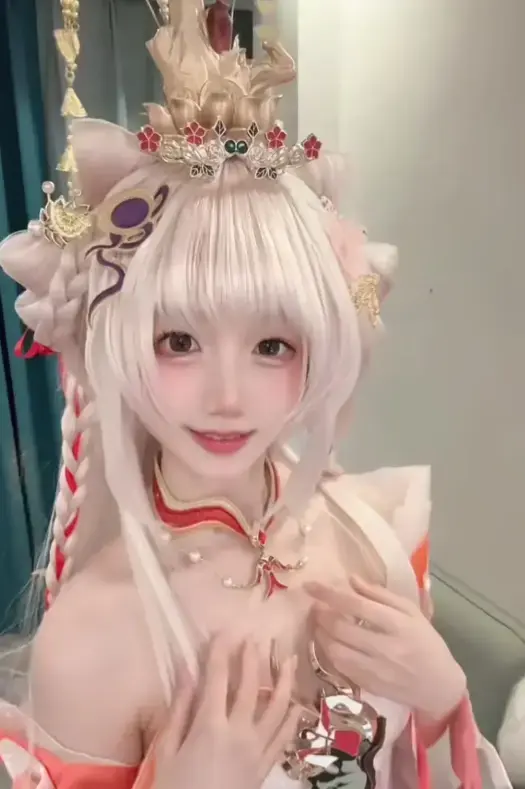 《季雨西施cos》未删减+中文配音，高清无广告在线看，国风修复让西施还原度达到巅峰，季雨西施cos不容错过！