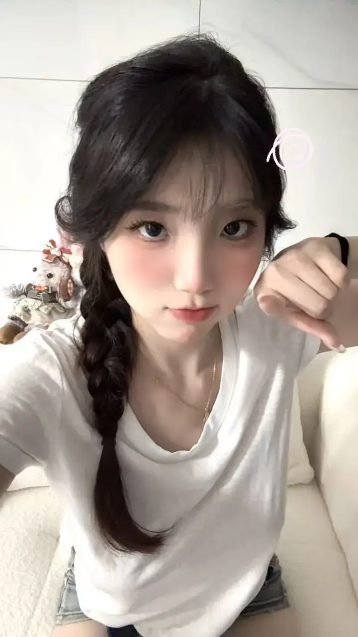 《女神Sunny77》全网内容合集免费在线观看，超清4K未删减，塌房事件系列精彩呈现！_女神Sunny77资源大放送