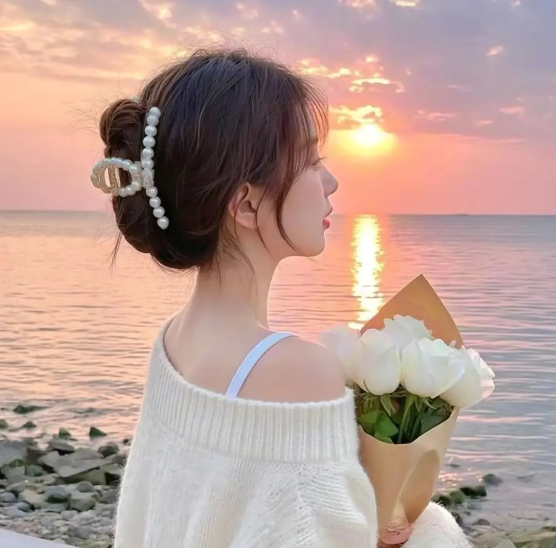 欧美电影《野花》HD中字免费在线观看-《野花》免费播放全集高清完整版-《野花》高清正版电影在线观看